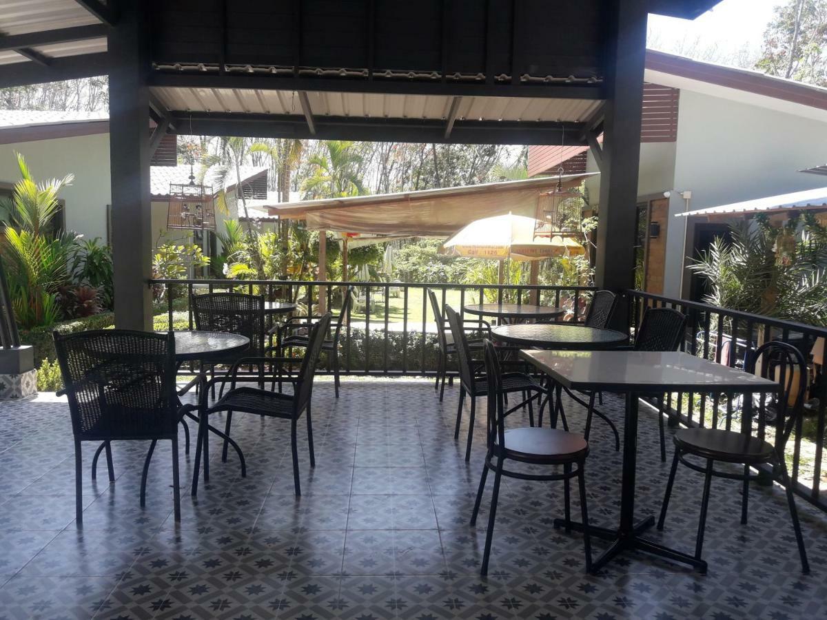 Phuket Sirinapha Resort Nai Yang Ngoại thất bức ảnh