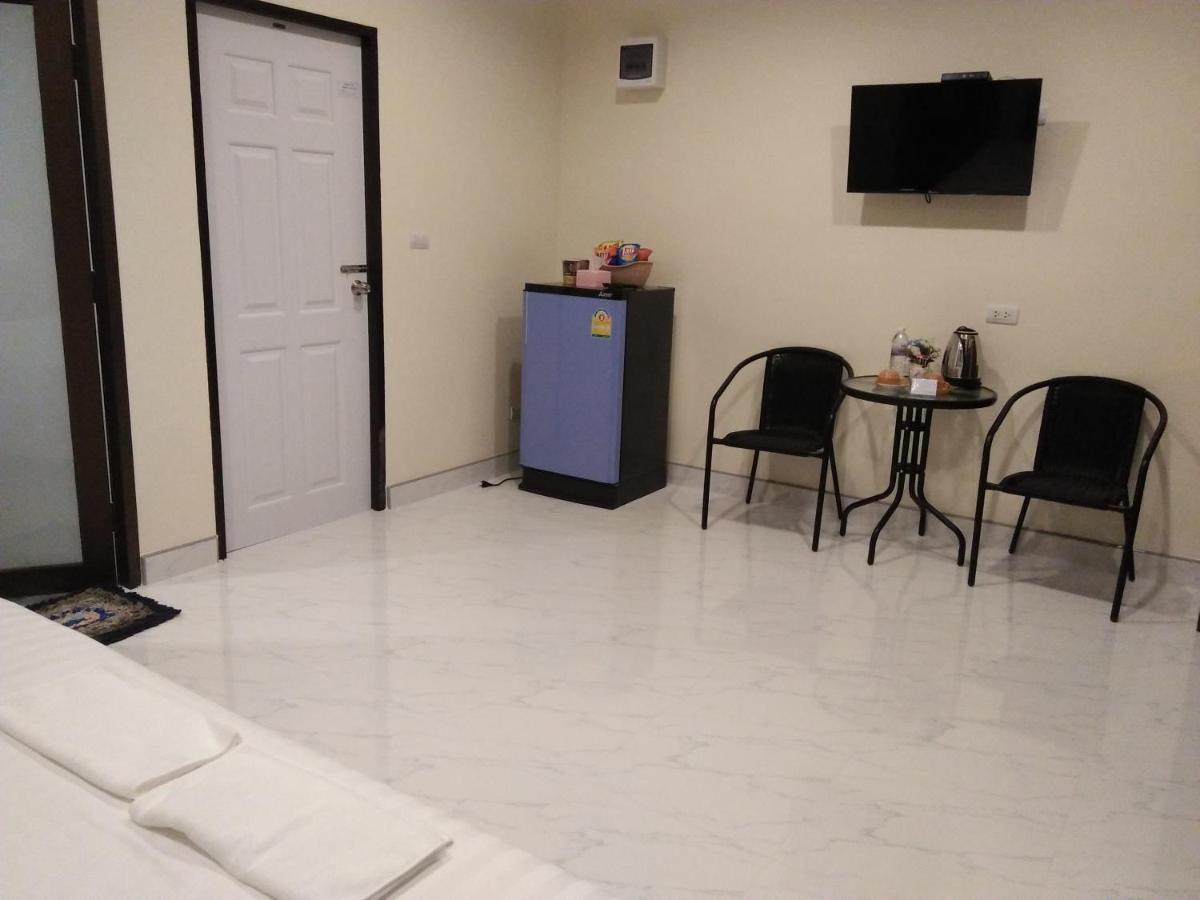 Phuket Sirinapha Resort Nai Yang Ngoại thất bức ảnh
